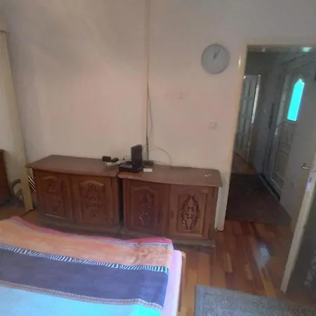 Dont Book This Property * Tirana